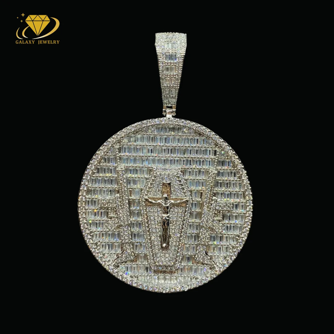 Hiphop Jewelry Custom Men 925 Solid Silver Iced Out VVS Diamond Moissanite Big Disc Name Letter Pendant for Tennis Cuban Chain